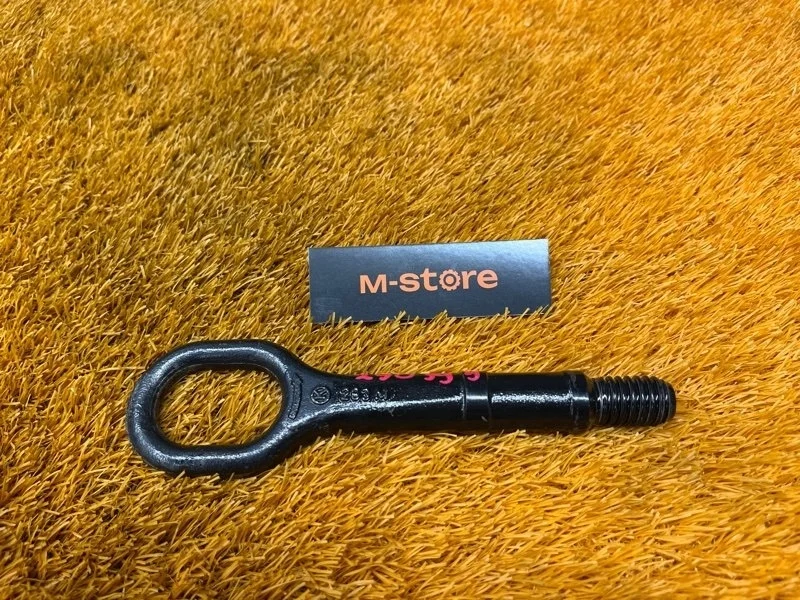 Крюк буксировочный Volkswagen Passat 2011 1T0805615A B7 CAXA