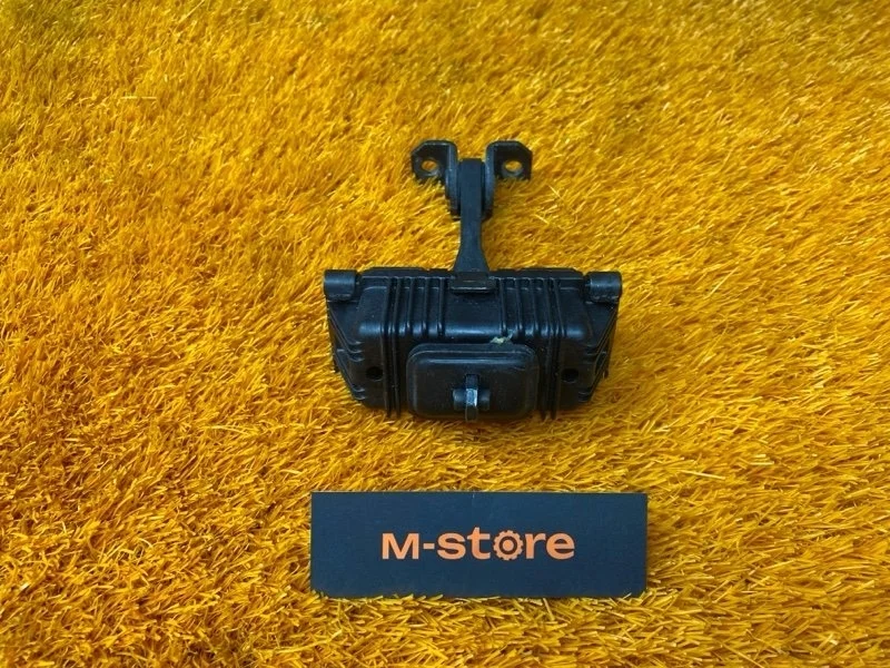 Ограничитель двери Mercedes-Benz V-Class 2012 A6397200016 W639 272.978, передний левый