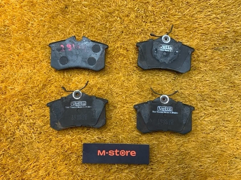 Колодки тормозные Audi A4 2008 8E0698451L B7/8E ALT, задние