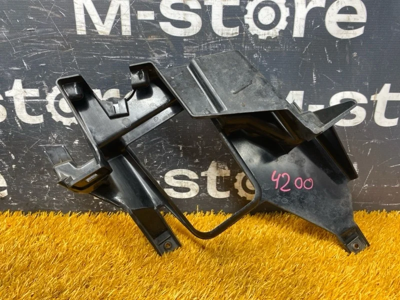 Кронштейн фары Bmw 7-Series 2002 63126917315 E66/E65 N62B44A., левый