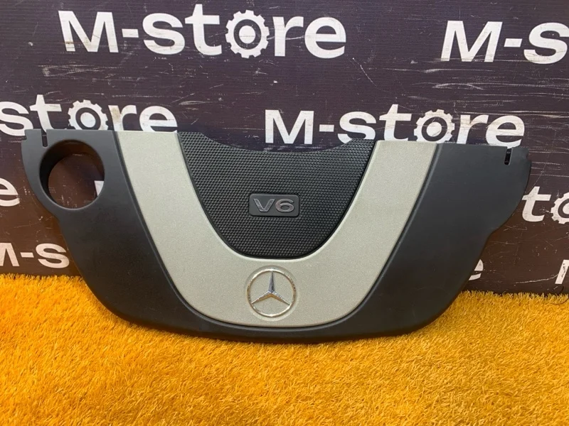 Крышка двигателя Mercedes-Benz Glk-Class 2011 A2720101067 X204 272.948