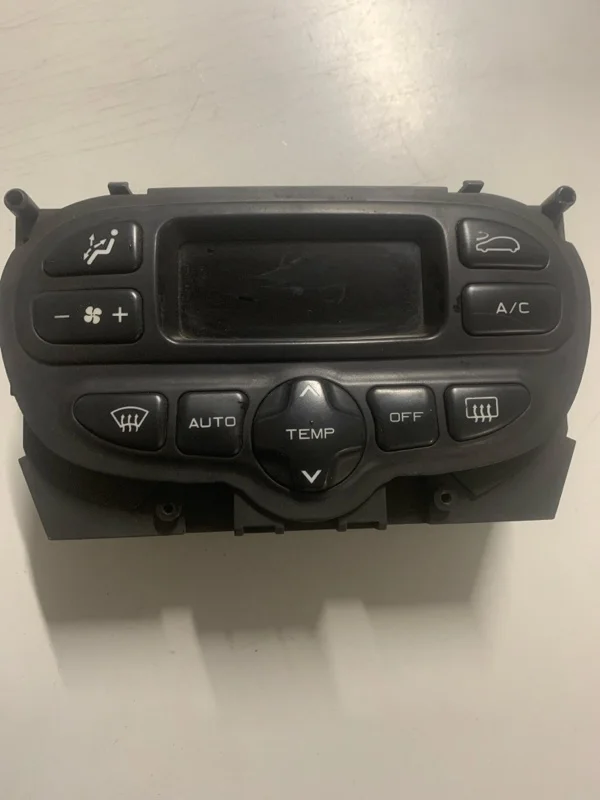 Блок управления климат-контролем PEUGEOT 206 2002-2009 96283050ZR