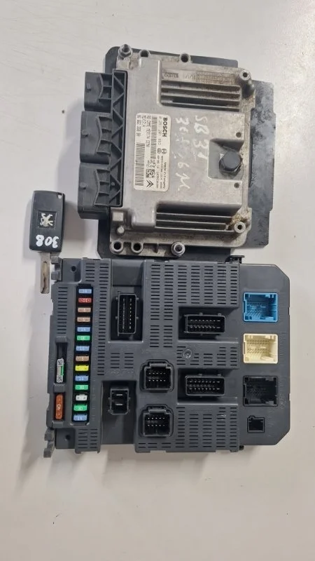 Комплект управления двигателем PEUGEOT 308 2007-2015 9666235880