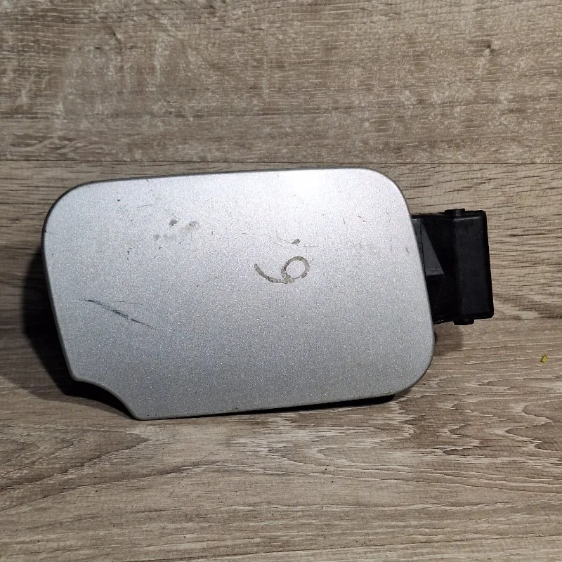 Лючок топливного бака PEUGEOT 407 2004-2011 1517A6