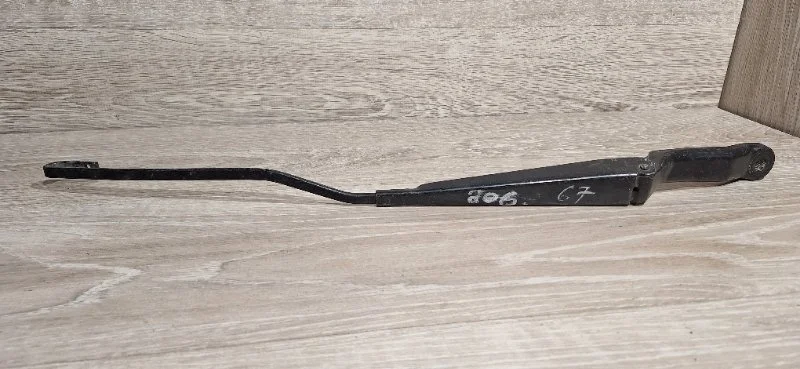 Поводок дворника PEUGEOT 206 1998-2009 6429R9