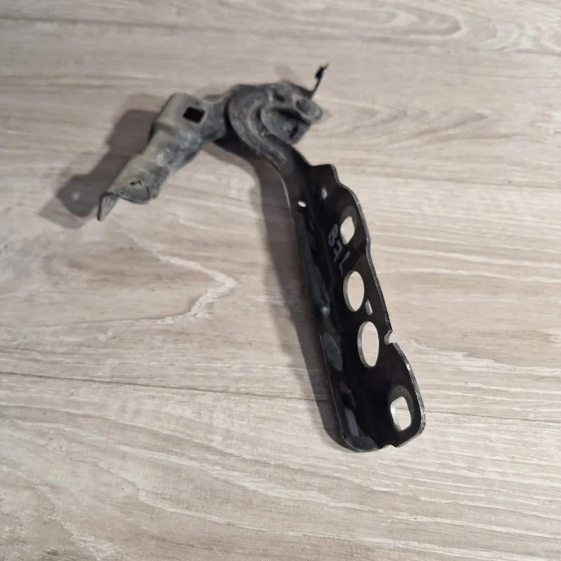 Петля капота CITROEN C4 2010-2016 MN175241 B7, левая