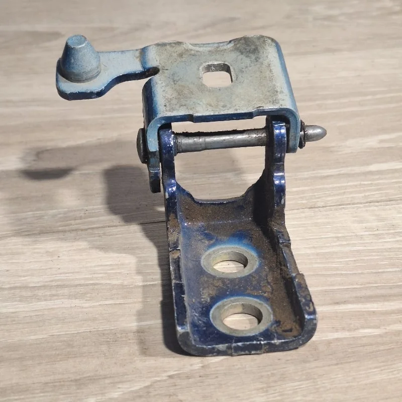 Петля двери PEUGEOT 308 2007-2015 9035X6, задняя левая