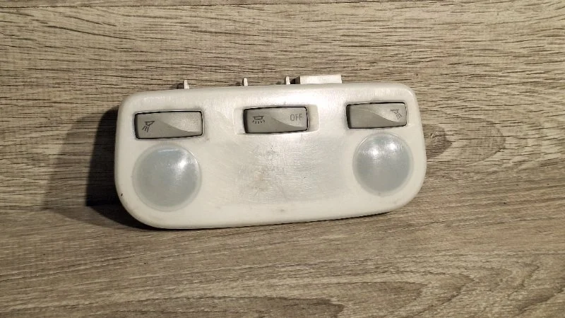 Плафон подсветки салона RENAULT MEGANE 2008-2015 264300008R 3, задний