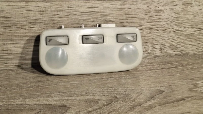 Плафон подсветки салона RENAULT MEGANE 2008-2015 264300008R 3, задний