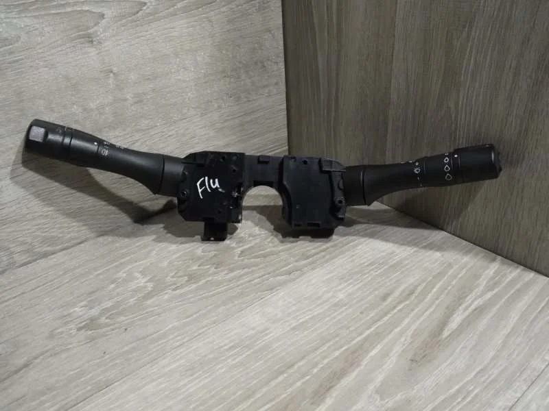 Блок подрулевых переключателей RENAULT FLUENCE 2009-2017 255670039R
