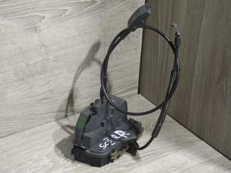 Замок боковой двери RENAULT SCENIC 2006-2009 8200119332 2, задний правый