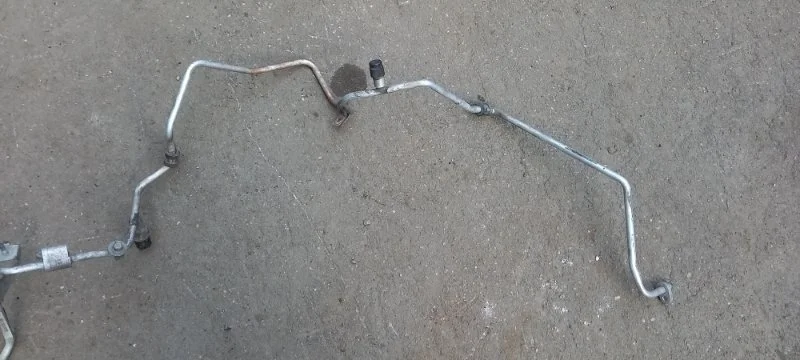 Трубка кондиционера RENAULT LOGAN 2015 924401429R СЕДАН K4M