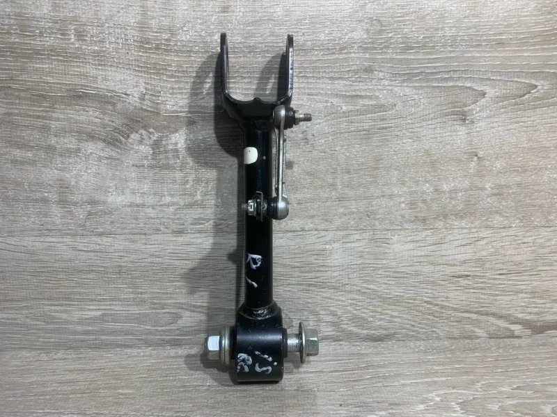 Рычаг подвески верхний LEXUS IS 2016 4877030120 ACE30 8AR-FTS, задний