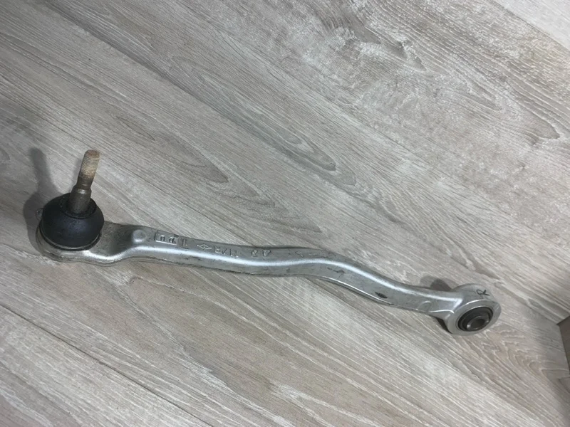 Рычаг подвески верхний LEXUS IS 2016 4870530120 ACE30 8AR-FTS, задний правый