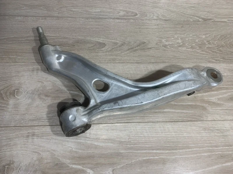 Рычаг подвески нижний LEXUS GS 2016 4862030330 GRL16 2GR-FKS, передний правый