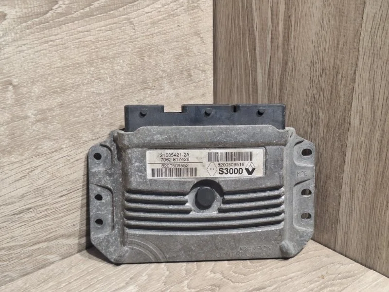 Блок управления двигателем RENAULT SCENIC 2002-2010 8200509552 2