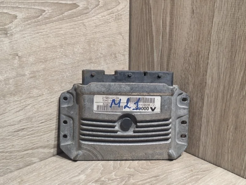 Блок управления двигателем RENAULT SCENIC 2002-2010 8200509552 2