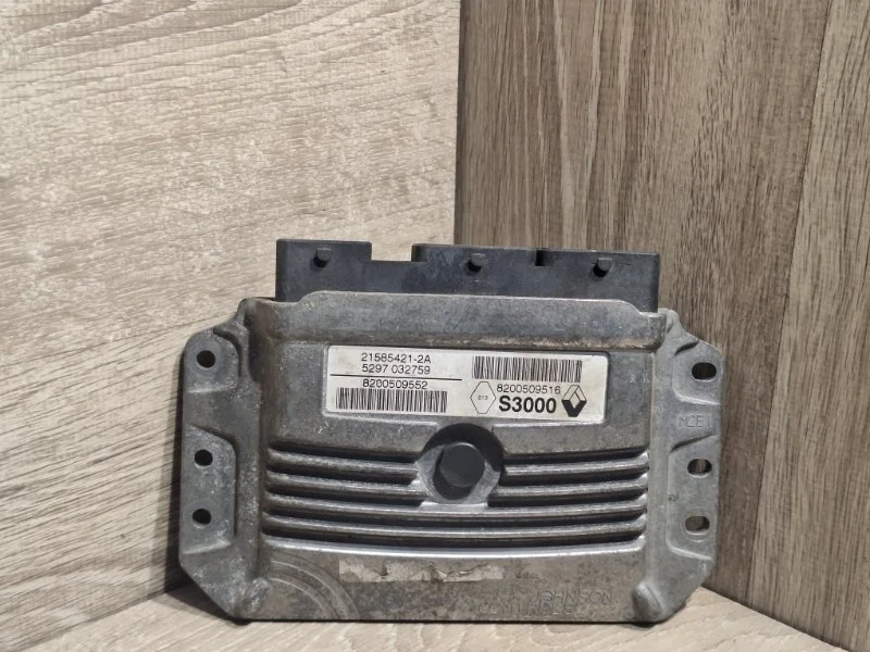 Блок управления двигателем RENAULT SCENIC 2002-2010 8200509552 2
