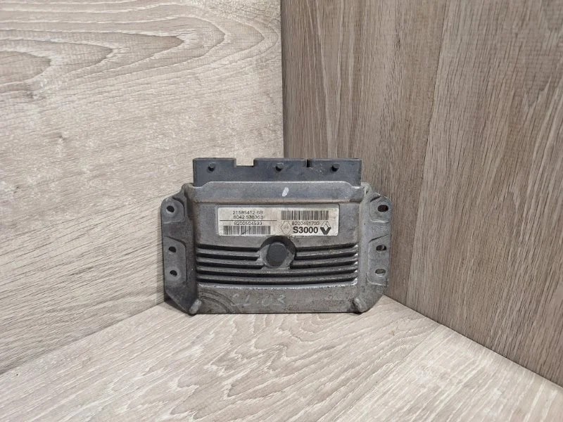 Блок управления двигателем RENAULT CLIO 2005-2014 8200504593 3