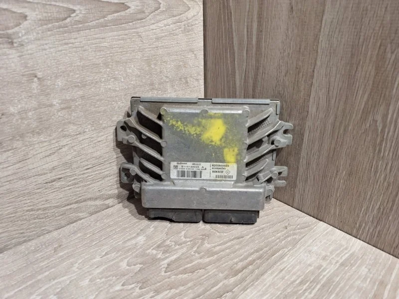 Блок управления двигателем RENAULT LOGAN 2004-2014 8200856659 1