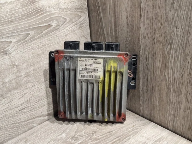 Блок управления двигателем RENAULT MEGANE 2008-2016 8200399038 3