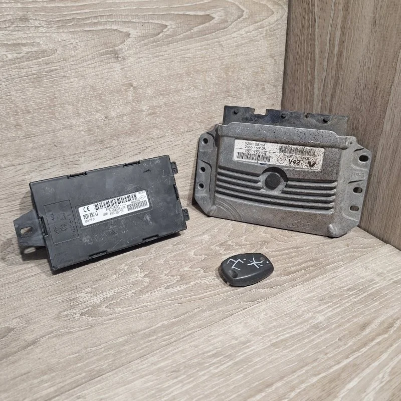 Комплект управления двигателем RENAULT DUSTER 2010-2020 237101414R 1