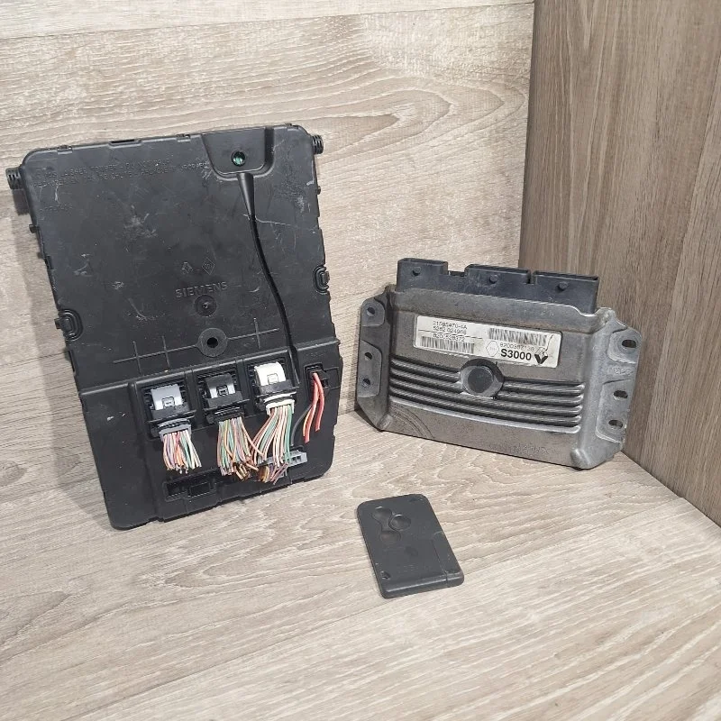 Комплект управления двигателем RENAULT MEGANE 2003-2010 8200387138 2