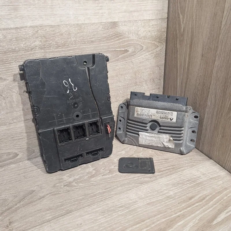 Комплект управления двигателем RENAULT MEGANE 2003-2010 8200298457 2
