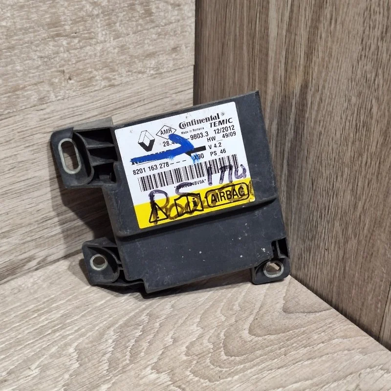 Блок управления SRS RENAULT LOGAN 2004-2014 8201163278 1