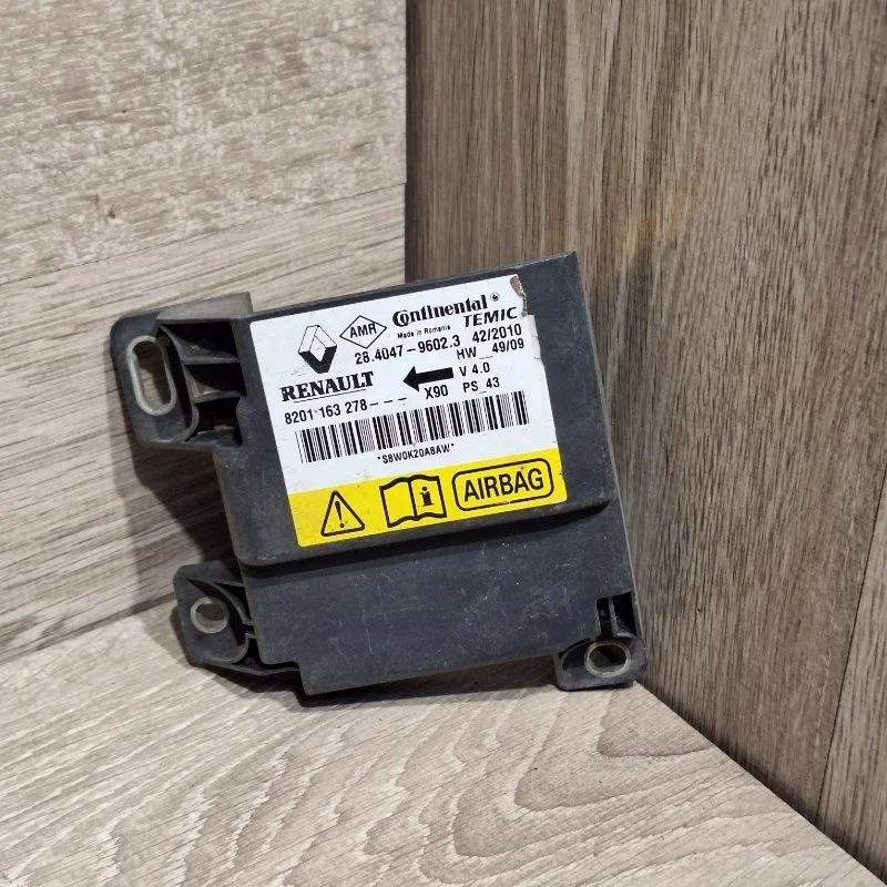 Блок управления SRS RENAULT LOGAN 2004-2014 8201163278 1