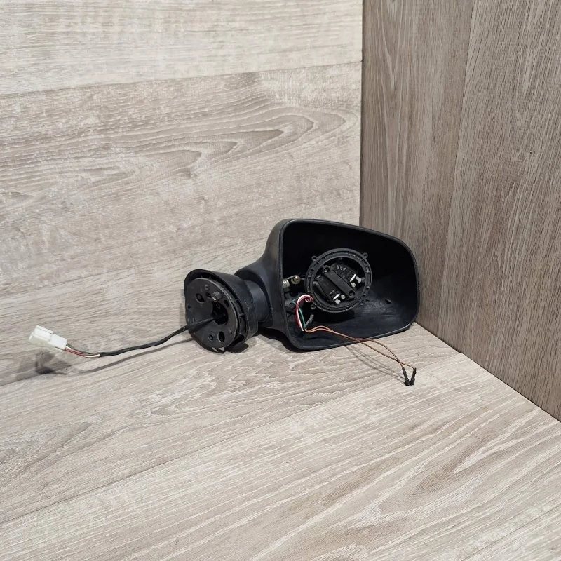 Зеркало заднего вида боковое RENAULT DUSTER 2010-2020 963017247R 1, правое