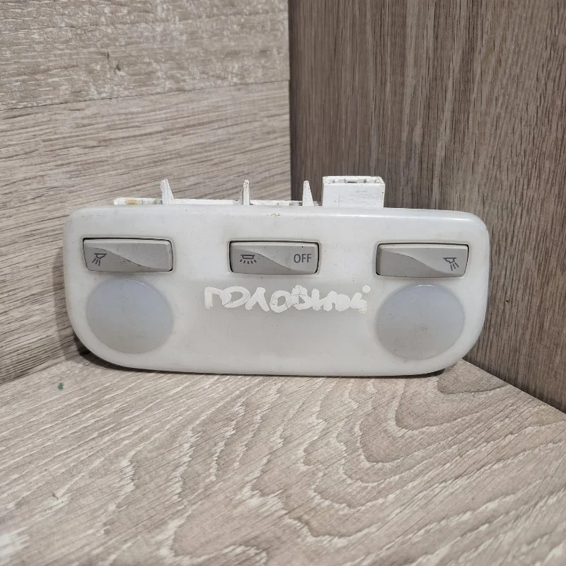 Плафон подсветки салона RENAULT MEGANE 2008-2016 264300008R 3