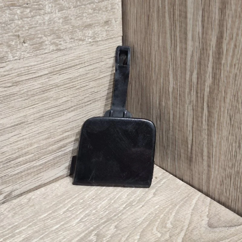 Заглушка буксировочного крюка RENAULT FLUENCE 2009-2017 511650010R, задняя