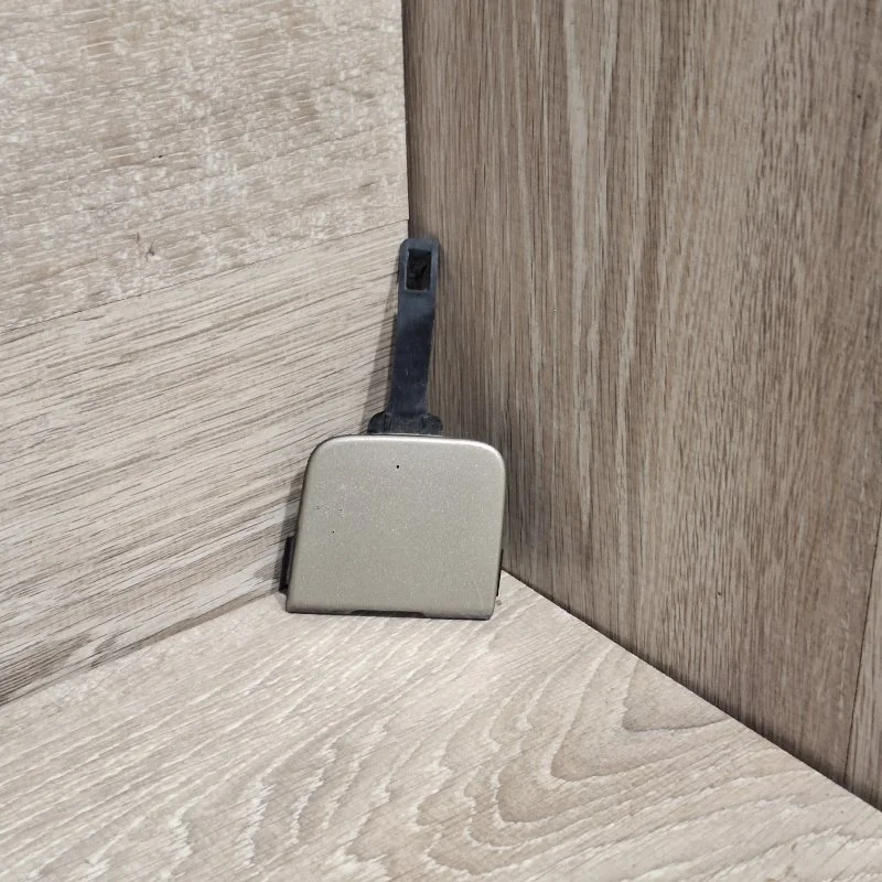 Заглушка буксировочного крюка RENAULT FLUENCE 2009-2017 511650010R, задняя