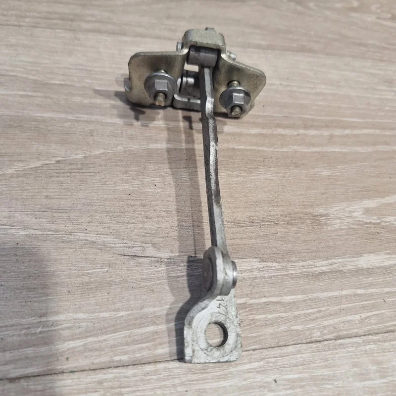 Ограничитель двери RENAULT LOGAN 2013-2018 804302559R 2