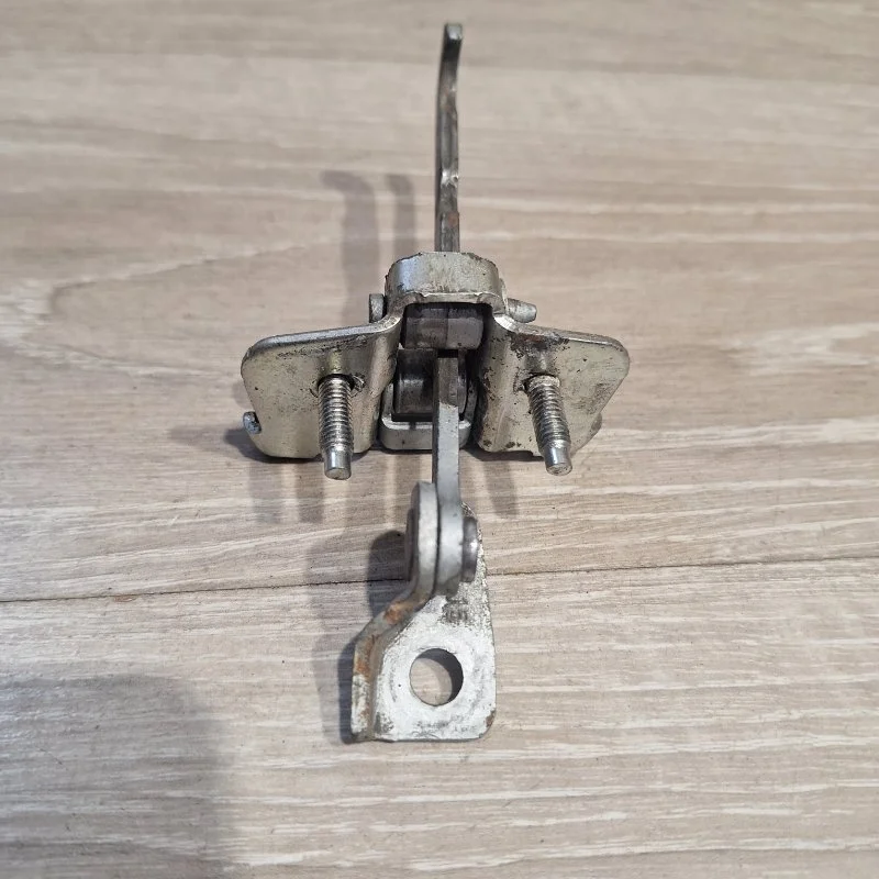 Ограничитель двери RENAULT LOGAN 2013-2018 804302559R 2