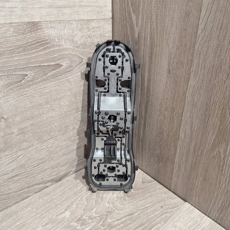 Плата заднего фонаря RENAULT DUSTER 2010-2020 265550368R 1