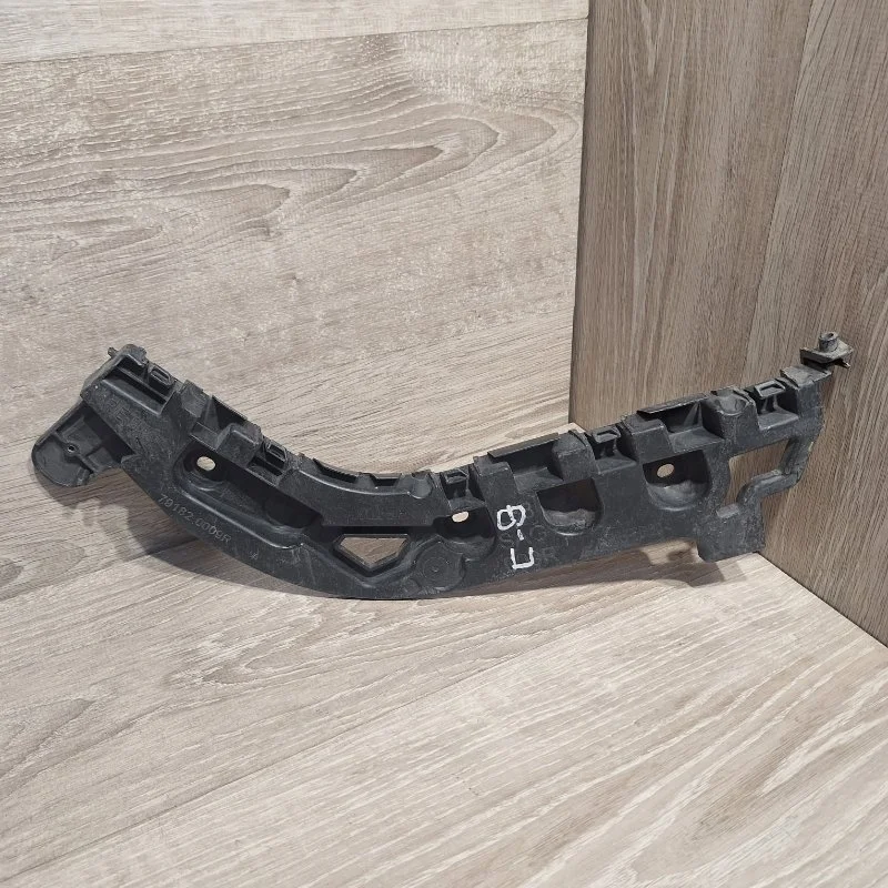 Кронштейн бампера RENAULT FLUENCE 2009-2017 791820009R, задний правый