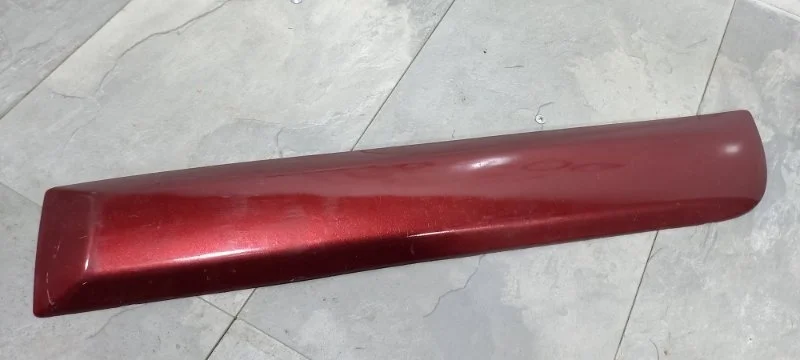 Молдинг двери RENAULT SANDERO 2008-2014 8200735133 1, задний левый