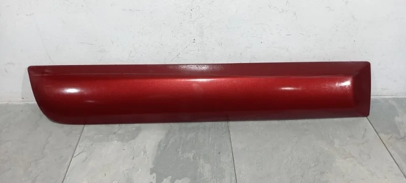 Молдинг двери RENAULT SANDERO 2008-2014 8200735135 1, задний правый