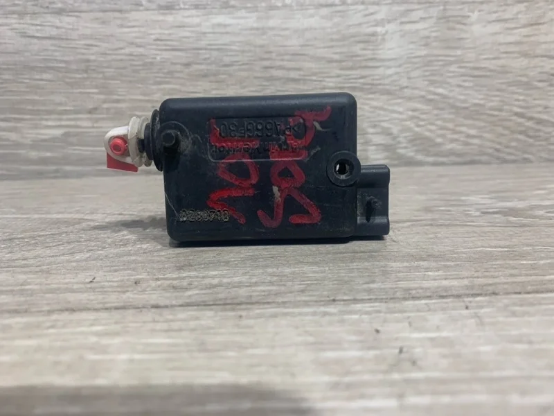 Активатор замка двери RENAULT LOGAN 2014-2018 7700712901 2