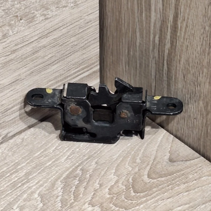 Замок капота RENAULT MEGANE 2008-2016 656010010R 3