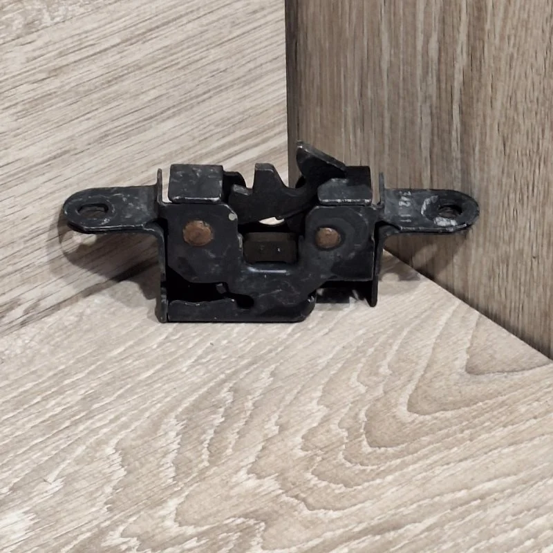 Замок капота RENAULT MEGANE 2008-2016 656010010R 3