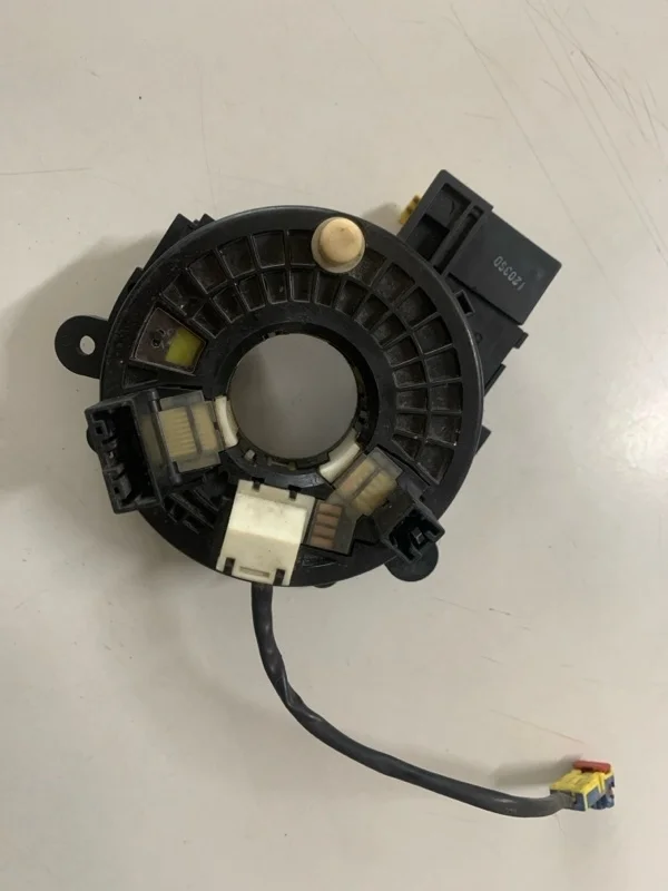 Шлейф-лента подушки безопасности RENAULT FLUENCE 2008-2015 255544794R 1