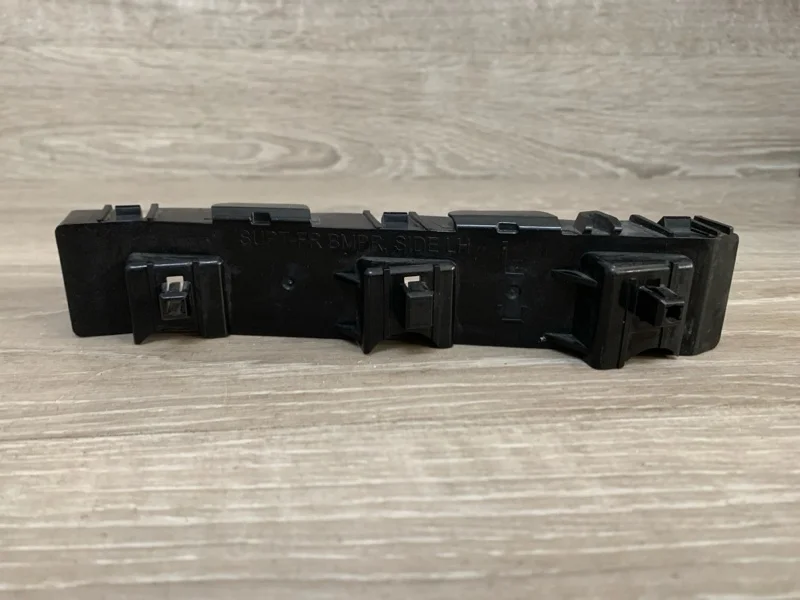 Кронштейн бампера RENAULT KOLEOS 2008-2013 622213473R 1, передний левый