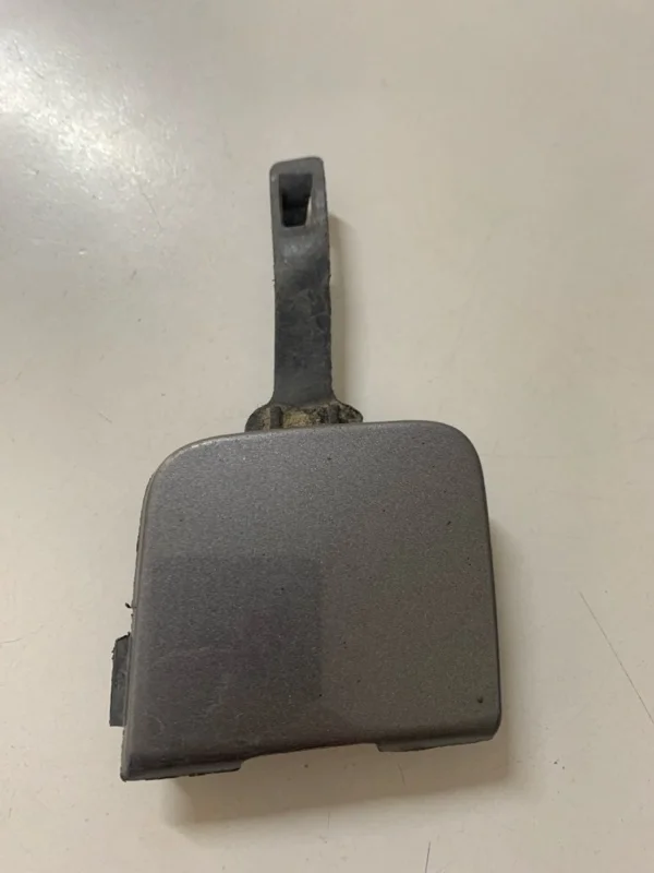 Заглушка буксировочного крюка RENAULT FLUENCE 2008-2013 511650010R 1, задняя