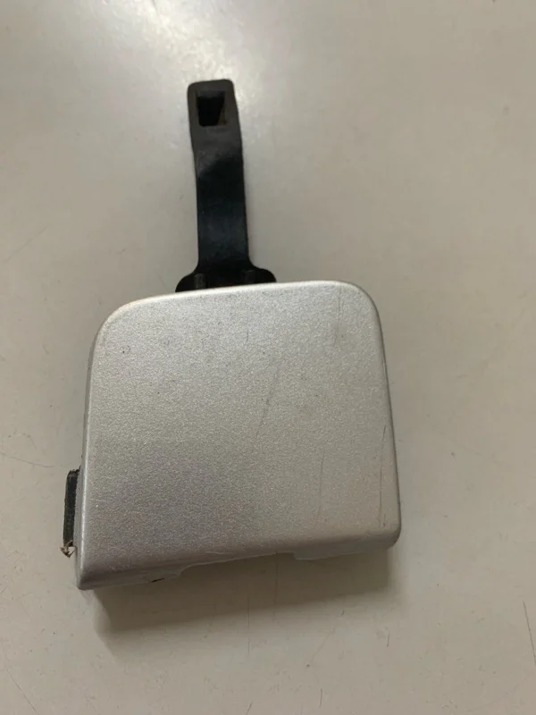 Заглушка буксировочного крюка RENAULT FLUENCE 2008-2013 511650010R 1, задняя