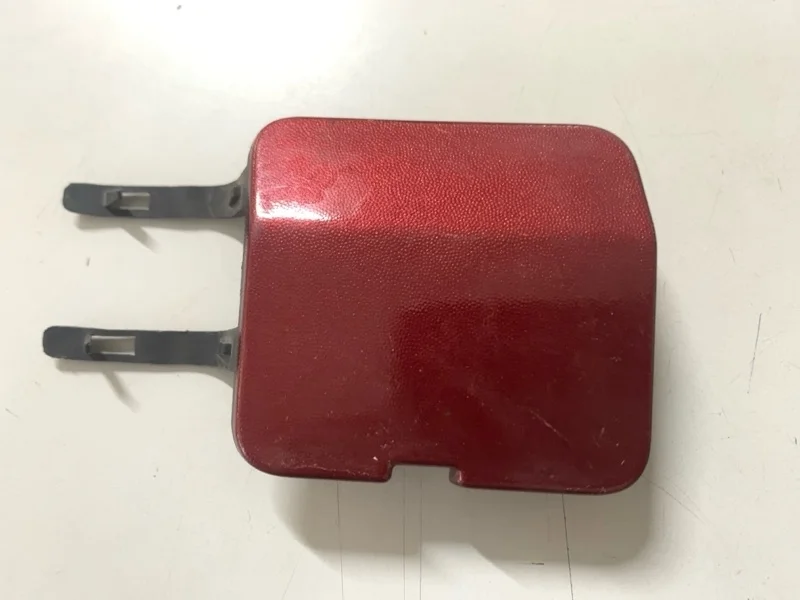 Заглушка буксировочного крюка RENAULT SANDERO 2008-2014 8200763631 1, передняя