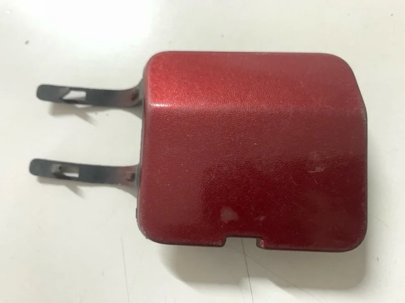 Заглушка буксировочного крюка RENAULT SANDERO 2008-2014 8200763631 1, передняя