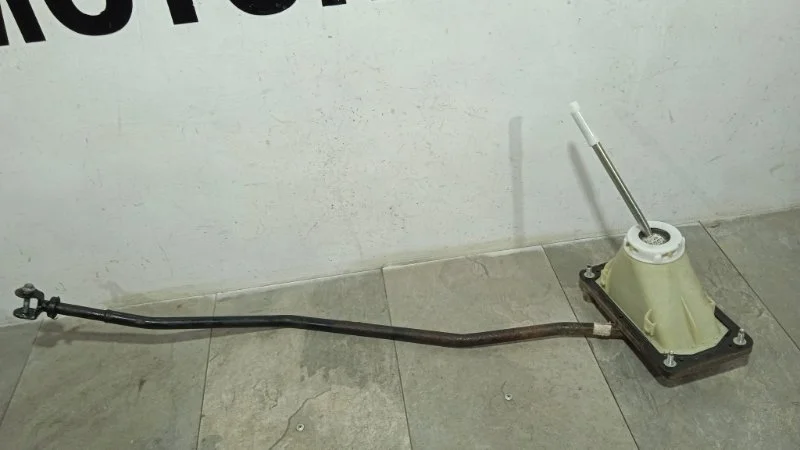 Кулиса МКПП RENAULT SANDERO 2014 8200670972 ХЭТЧБЕК (5ДВ) K7M